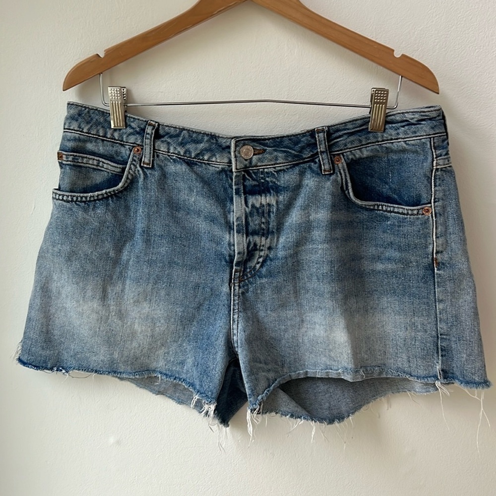 TopShop Moto Women’s Cutoff Denim Jean Shorts Size 12